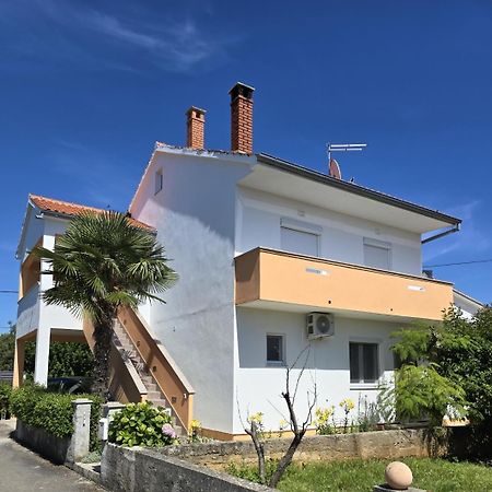 Apartments Sime ペトルチャネ エクステリア 写真